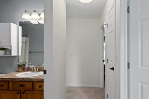 3321 Ridgemont Ct, Zeeland, MI 49464 - Photo 16