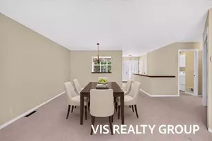 851 Claremont Ct, Holland, MI 49423 - Photo 8
