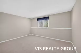 851 Claremont Ct, Holland, MI 49423 - Photo 32