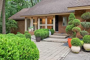 5315 Red Fox Run, Ann Arbor, MI 48105 - Photo 4