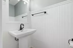 2573 Bristol Terrace, Saint Joseph, MI 49085 - Photo 24
