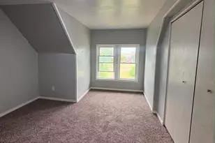 668 Pingree St, Detroit, MI 48202 - Photo 2
