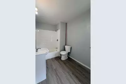 668 Pingree Street, Detroit, MI 48202 - Photo 8