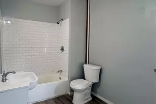 668 Pingree St, Detroit, MI 48202 - Photo 8
