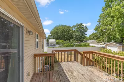 303 Regent Street SE, Grand Rapids, MI 49548 - Photo 16