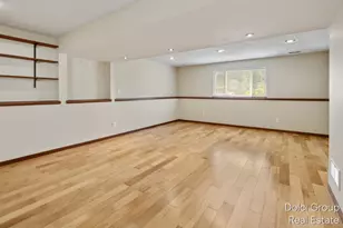 303 Regent St SE, Grand Rapids, MI 49548 - Photo 14