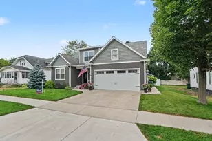 223 Prospect St, Spring Lake, MI 49456 - Photo 38