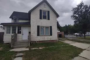 703 W Michigan Ave, Ypsilanti, MI 48197 - Photo 2