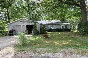 226 Dons Dr, Coldwater, MI 49036 - Photo 14