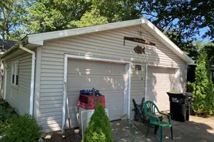 226 Dons Dr, Coldwater, MI 49036 - Photo 2