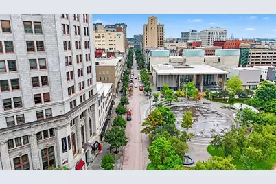 65 Monroe Center Street NW #100, Grand Rapids, MI 49503 - Photo 4