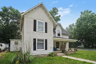 302 N Van Buren St, Paw Paw, MI 49079 - Photo 20