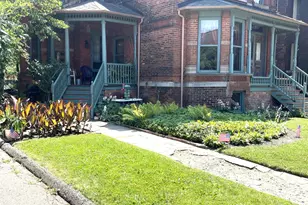 461 W Alexandrine St, Detroit, MI 48201 - Photo 2