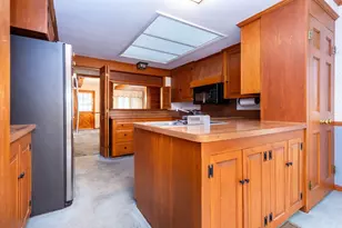 3903 Oakhills Dr, Bloomfield Hills, MI 48301 - Photo 14