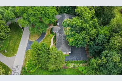 3903 Oakhills Drive, Bloomfield Hills, MI 48301 - Photo 42