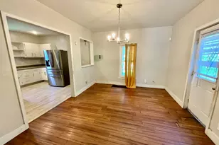 46 Byron St, Battle Creek, MI 49017 - Photo 6