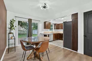 1822 Gentian Dr SE, Kentwood, MI 49508 - Photo 14