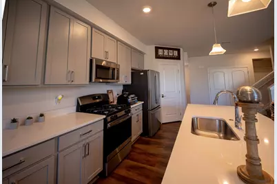 302 Angus Lane, Saline, MI 48176 - Photo 4