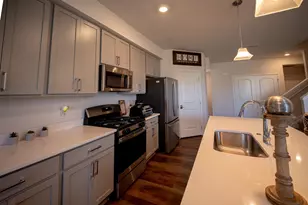 302 Angus Ln, Saline, MI 48176 - Photo 4