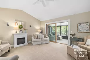 3042 Kay Dr SE, Grand Rapids, MI 49508 - Photo 10