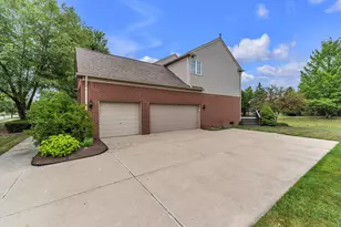 1669 Liberty St N, Canton, MI 48188 - Photo 54