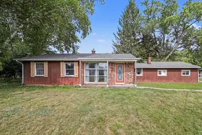 2637 Lucerne Drive, Jackson, MI 49201 - Photo 2