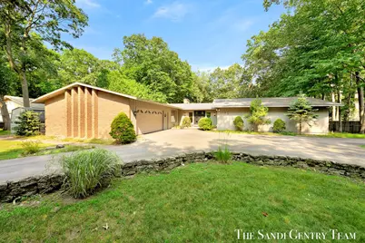 1190 Harbor Point Drive, Muskegon, MI 49441 - Photo 1