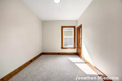 816 Richmond Street NW, Grand Rapids, MI 49504 - Photo 26