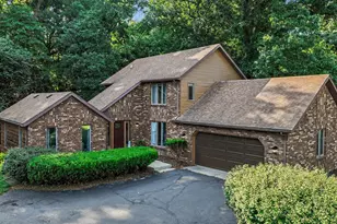 2161 Wild Cherry Ln, Kalamazoo, MI 49009 - Photo 1