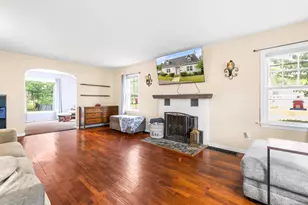 20 N 27th Street N, Battle Creek, MI 49015 - Photo 2