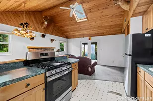 14448 S Hillview Lake Dr, Rodney, MI 49342 - Photo 8
