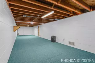 10687 Riley St, Zeeland, MI 49464 - Photo 32