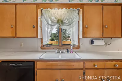 10687 Riley Street, Zeeland, MI 49464 - Photo 6