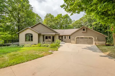 8047 Kraft Avenue SE, Caledonia, MI 49316 - Photo 1