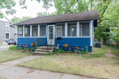 212 E Hammond Street, Otsego, MI 49078 - Photo 2
