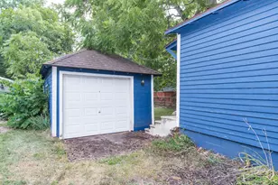 212 E Hammond St, Otsego, MI 49078 - Photo 28