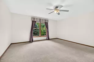 9811 Fort Myers Pkwy, Portage, MI 49002 - Photo 12