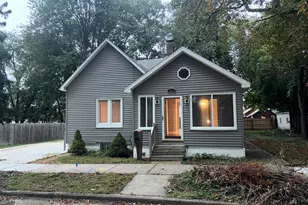 1012 Litchfield St, Bay City, MI 48706 - Photo 1