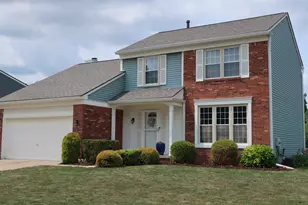 921 Whittier Dr, Canton, MI 48187 - Photo 2