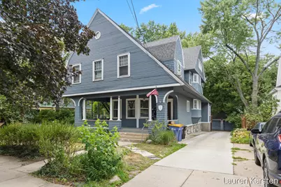21 Prospect Avenue SE, Grand Rapids, MI 49503 - Photo 2