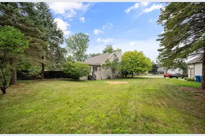 6401 Woodbrook Court, Linden, MI 48451 - Photo 32