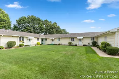 5812 Leisure South Drive SE, Grand Rapids, MI 49548 - Photo 2