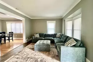 719 Stocking Ave NW, Grand Rapids, MI 49504 - Photo 2