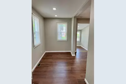 5169 Glenis Street, Dearborn Heights, MI 48125 - Photo 6