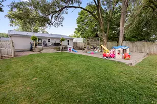 288 Perkins St, Coldwater, MI 49036 - Photo 10