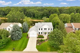 926 Dogwood Meadows Dr SE, Ada, MI 49301 - Photo 10