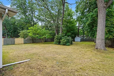 2375 Southwood Avenue, Muskegon, MI 49441 - Photo 30