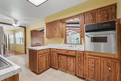 2375 Southwood Avenue, Muskegon, MI 49441 - Photo 18