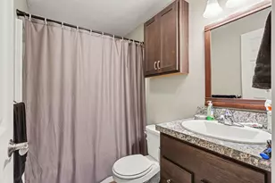 244 S Waverly Rd, Holland, MI 49423 - Photo 14