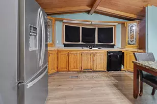 14372 Deaner Rd, Howard City, MI 49329 - Photo 8